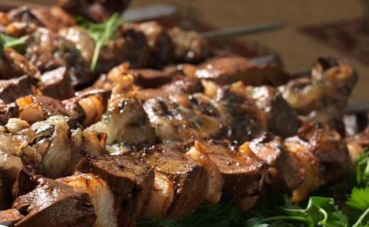 Карси хоровац (шашлык из баранины по-армянски)