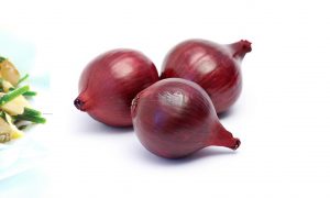 Картофельный салат с изюмом