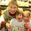Жить вкусно с Джейми Оливером | Jamie Oliver — Oliver’s Twist | Серия 19 — Уиммблдон (Wimbledon) — Смотреть онлайн