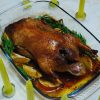 Утка в горчично-медовом маринаде запеченная с мандаринами