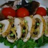 Куриный рулет, фаршированный блинчиками с грибами